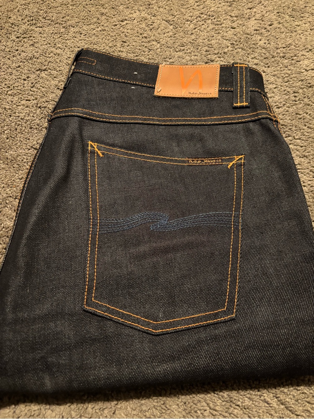Nudie Jeans Slim Jim in Dry 46 Dips